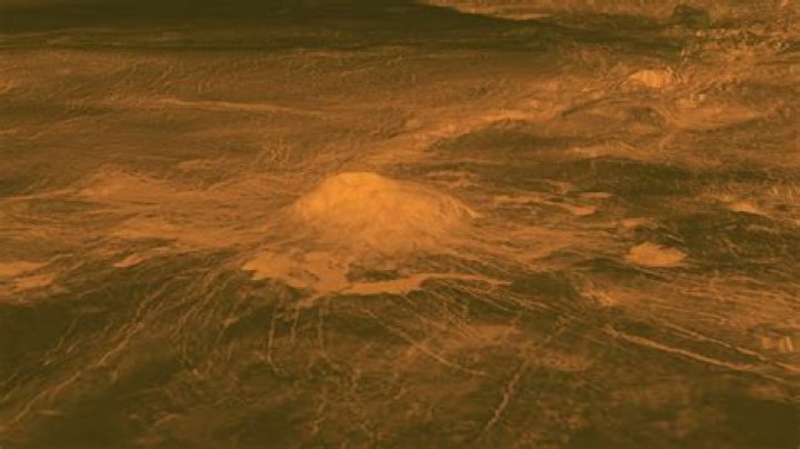 Does Venus have craters and volcanoes?