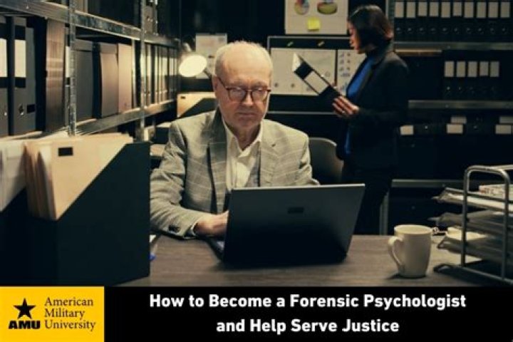 How do I become a forensic psychologist in Australia?