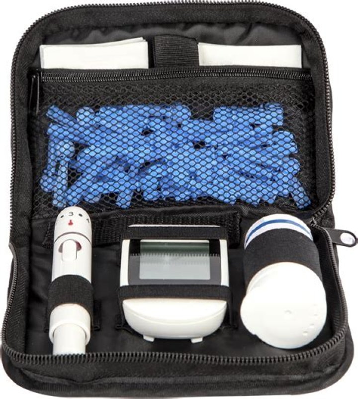 How do you carry your diabetes supplies?