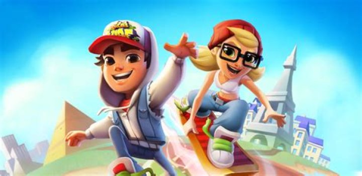 How do you play subway surf?