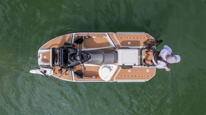 How much does a fish and ski boat cost?