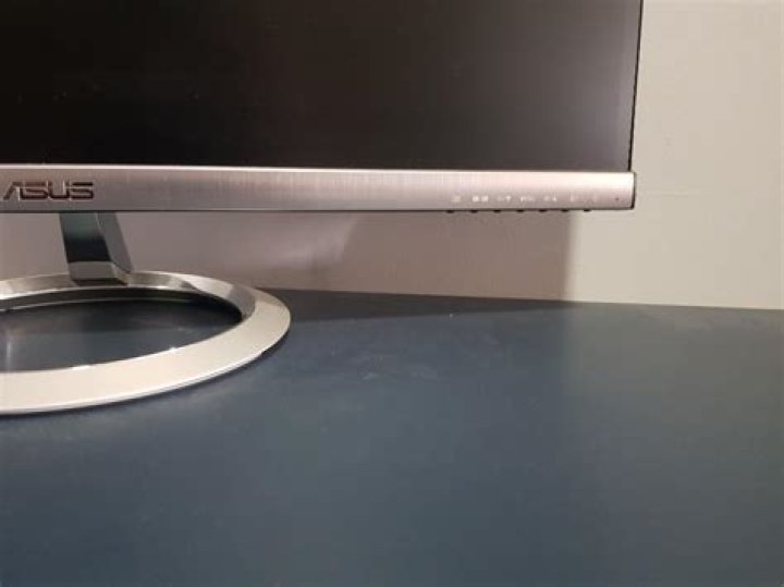 Is Asus MX279H good for gaming?