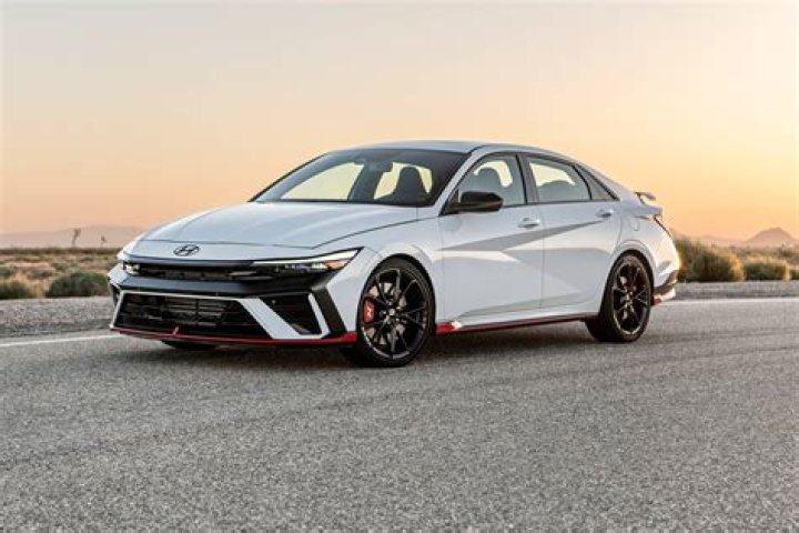 Is Elantra GT a good car?