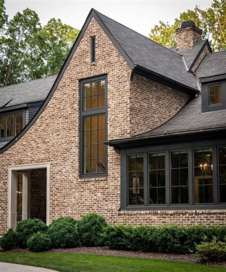 Is painted brick going out of style?