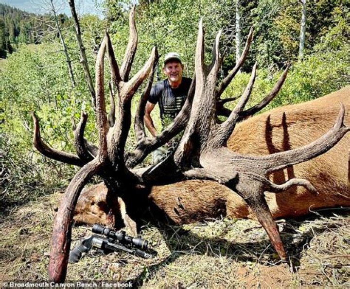 What state has the world record elk?