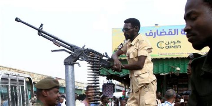 Why did Chiquita pay the paramilitaries?