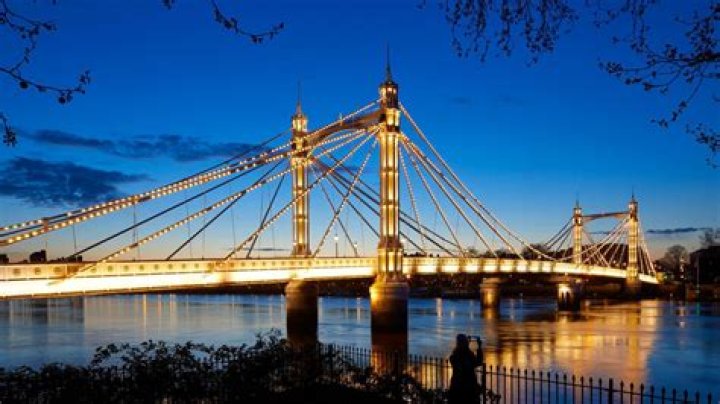 Why is London Blackfriars Bridge famous?