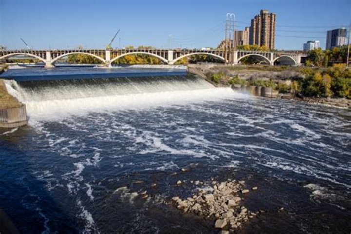 Why is St Anthony Falls important?